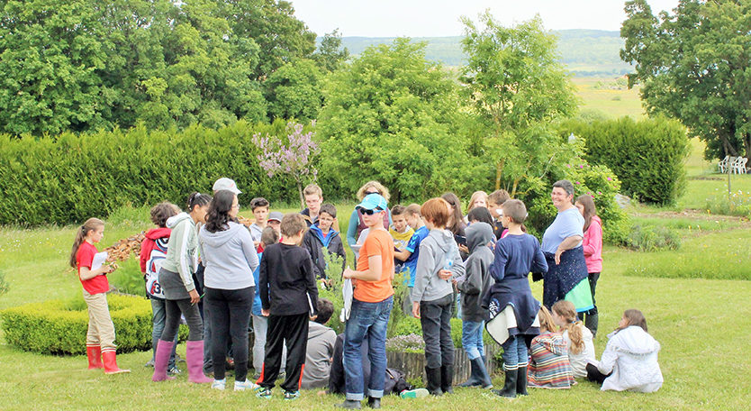 Groupe scolaire au Jardin Expérimental du Gurtelbach, au CIP La Villa, musée d'archéologie de Dehlingen